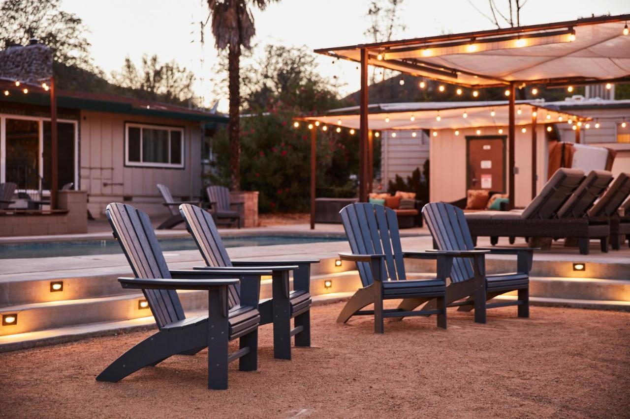 مبيت وإفطار Clearlake Oaks Bed And Barrel At Stonehouse Cellars المظهر الخارجي الصورة